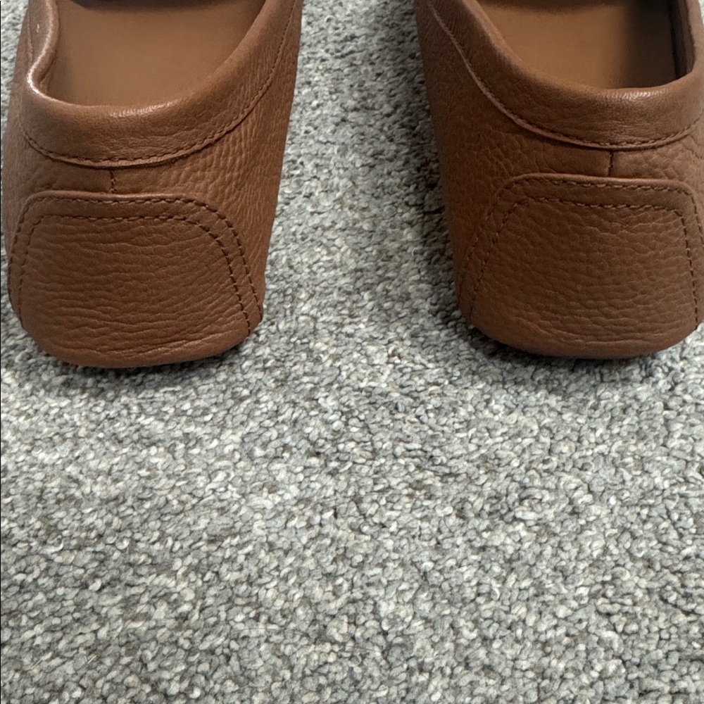 Tory Burch Tan Lowell 2 Driver Loafers for Women - Picture 4 of 6